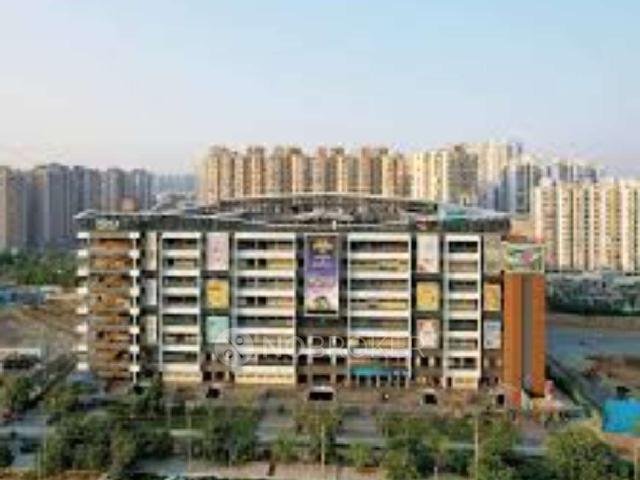 Shop in Sector 16b, Greater Noida for Rent