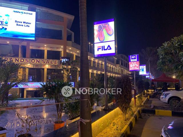 Shop in Sector 2, Noida for Rent