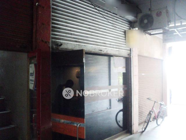 Shop in Sheikh Sarai, Delhi for sale