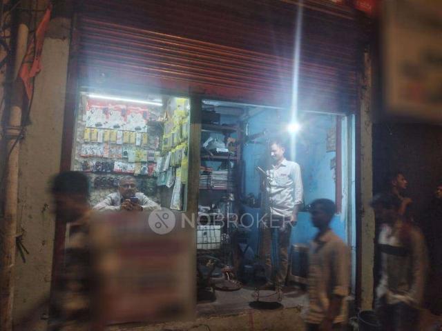 Shop in Vile Parle, Mumbai for sale