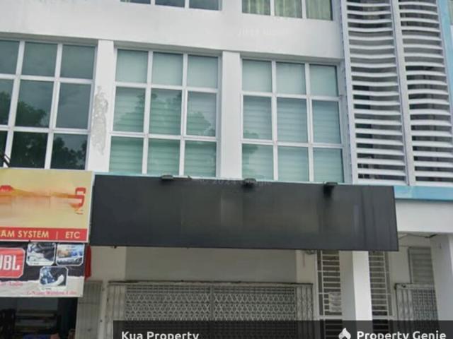 Shop Lot For Rent Located at Tabuan Tranquility