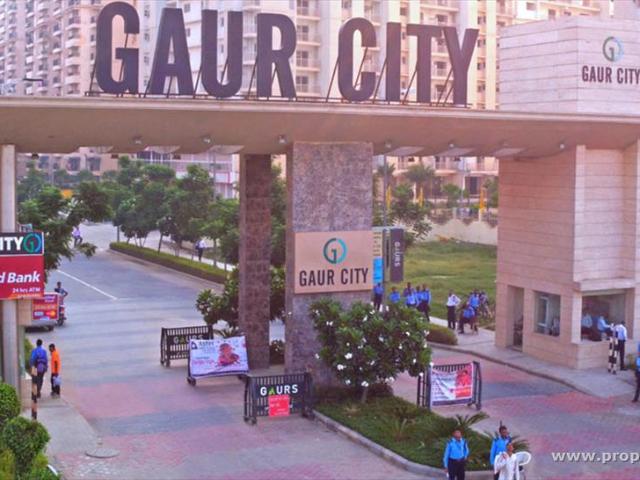 Shop / Showroom for sale in Gaur City, Noida Ext, Gr Noida P699294