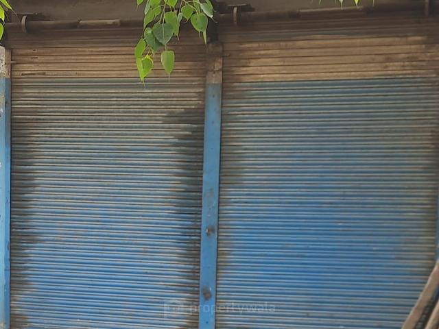 Shop / Showroom for sale in Shahid Path, Lucknow P418152
