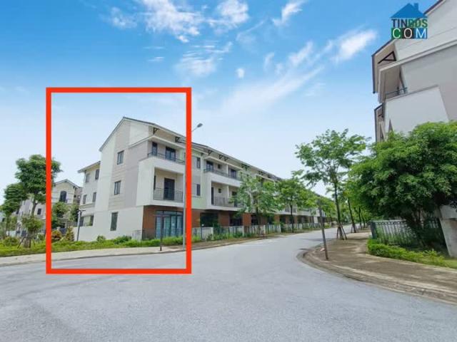 Shophouse lô góc vườn hoa tại Centa City chỉ 6, x tỷ bao thuế phí
