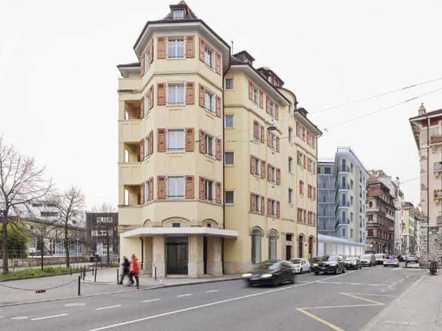Shopping center for rent in Genève 43 m² | dreamo. Ch