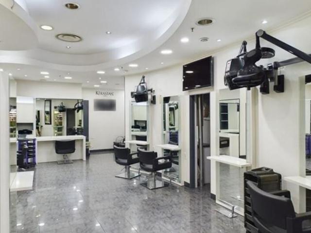 Shopping center for rent in Ecublens VD Ref 14797 | dreamo. Ch
