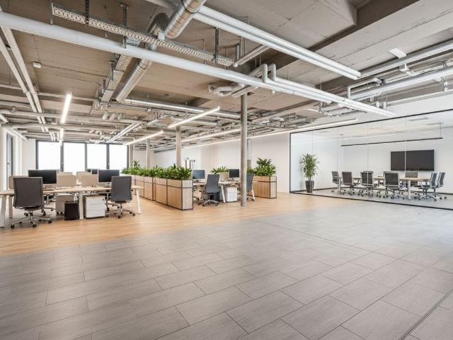 Shopping center for rent in Frauenfeld 500 m² | dreamo. Ch