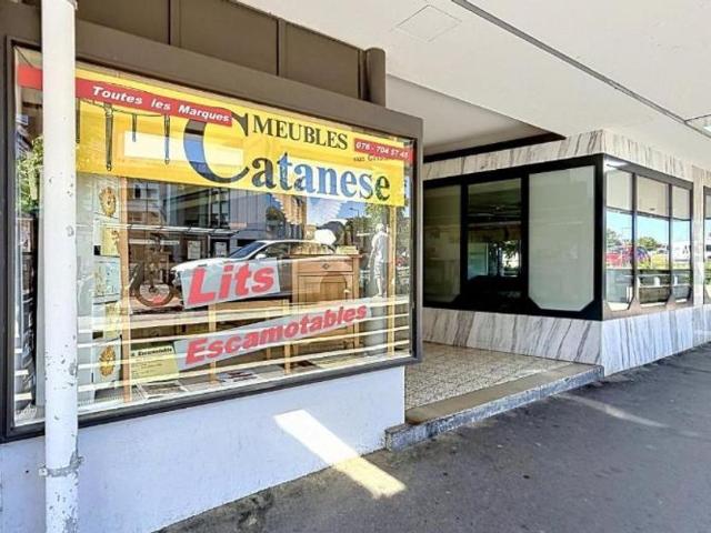 Shopping center for rent in Prilly Ref 16545 | dreamo. Ch