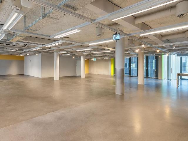 Shopping center for rent in Zürich 633 m² | dreamo. Ch