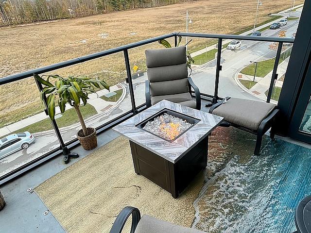 Short Term Luxury Condo Living At Friday Harbour