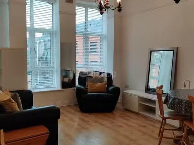 SHORT TERM RENTAL Apartment Jervis Place, Capel Street, Dublin.
