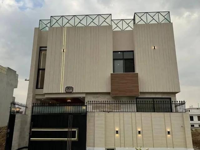 Short corner, double heighted house @4 Cr in Sector B17 Islamabad B 17 ID 102832