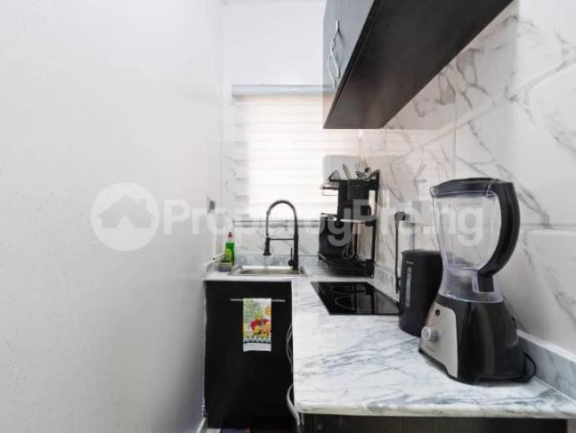Shortlet Sleek Studio Apartment in Lekki Phase 1, Lekki Lagos 9LWDZ | PropertyPro Nigeria