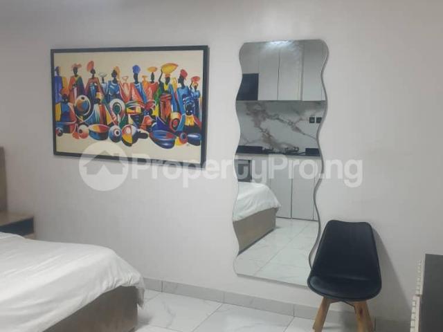 Shortlet Studio Apartment in Lekki Phase 1, Lekki Lagos 2MXWQ | PropertyPro Nigeria