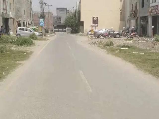 Shadab Colony A block 5 Marla plot urgent for sale near comrcial msjid Lahore Shadab Garden ID 64332