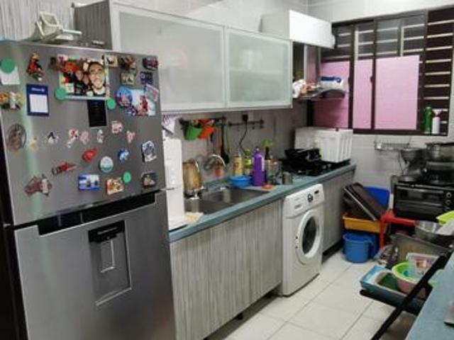 shah alam condominium unit 2 carpark