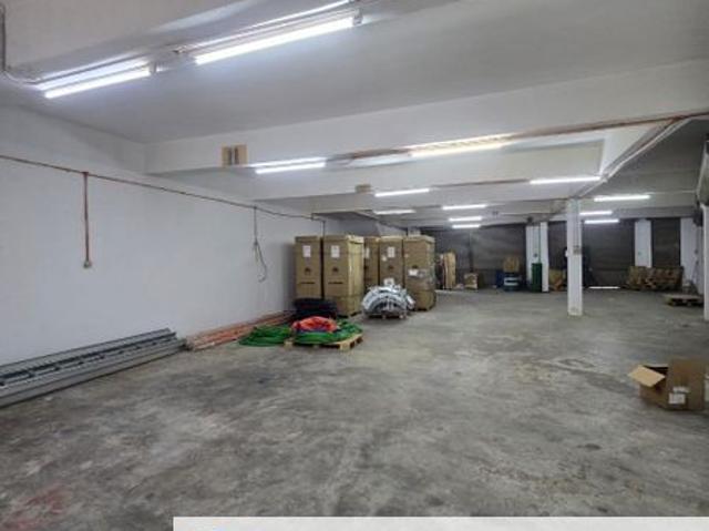 Shah Alam Corner factory.Can own use/invest. 5 6%ROI, Freehold Shah Alam. 6714sqft