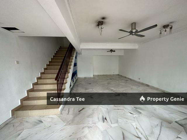 Fully renovated extended 2storey house Berjaya park Selangor