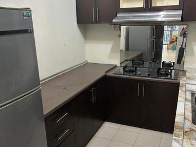 Shah Alam Puri Ayu condominium kitchen cabine air cond balcony