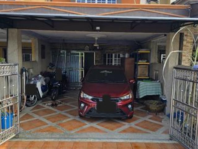 Shah Alam Renovated DoubleStorey Terrace Home Intermediate Lot