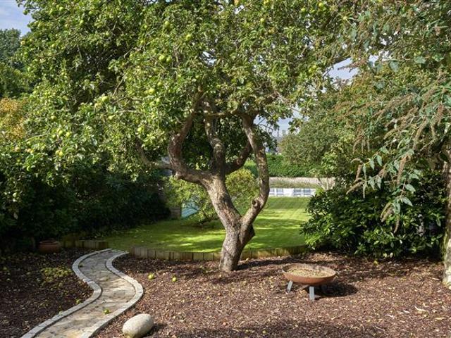 Shakespeare Villa' 24 Strand Road, Sutton, Dublin 13 Gallagher Quigley 4800 MyHome. Ie Residential