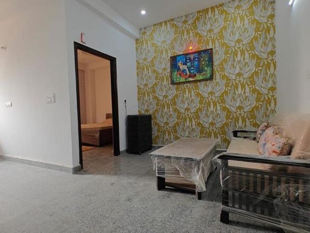 Shakti Khand Iv, Ghaziabad City 3 Bedroom 800 Sq. Ft. Builder Floor in Shakti Khand iv Ghaziabad Listing ID: #10261