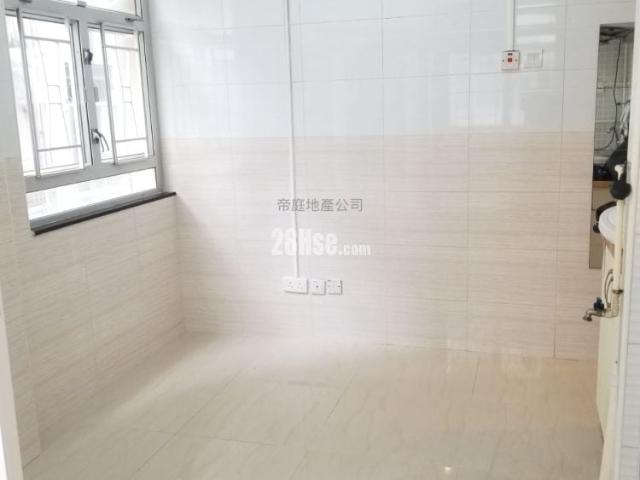 Sham Shui Po No.263 Ki Lung Street [Agency Ads] 263 Close To Sham Shui Po Mtr, Practical Layout, 1 Bedroom And 1 Living Room, Come And See It When You H Hints