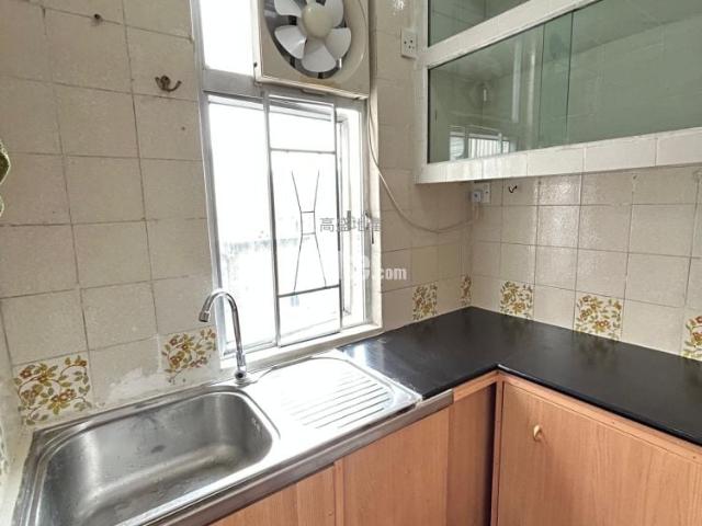 Sham Shui Po Wei Sun Building [Agency Ads] High Floor High Quality Subdivided Flat, 1*1 Unit, Ground Floor With Elevator Hints