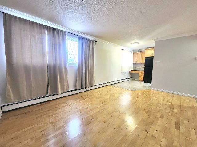 Shangri La 1 Bedroom Apartment for Rent at 10035 83 Ave Nw, Edmonton, AB T6E 2C3 Strathcona