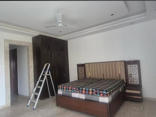 Shanti Kunj Vasant Kunj 4 Bedroom 300 Sq. Yd. Builder Floor in Vasant Kunj Delhi Listing ID: #9983