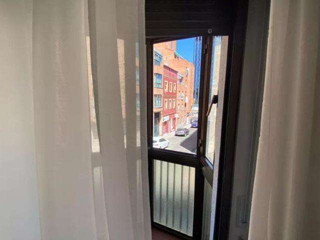 Shared apartment in Madrid