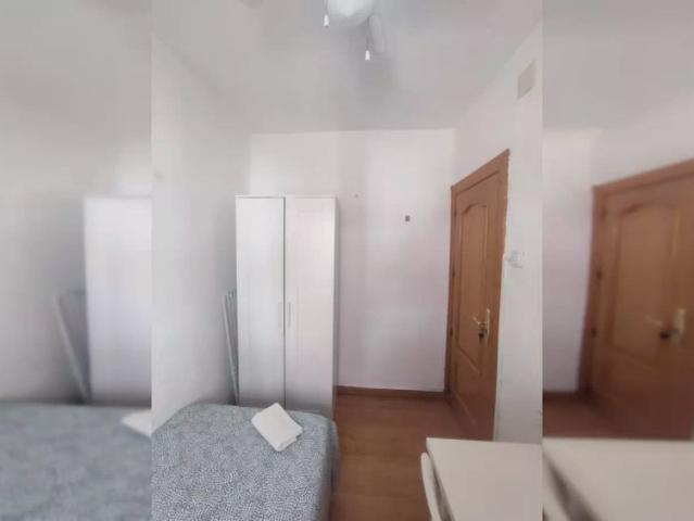 Shared apartment in Madrid