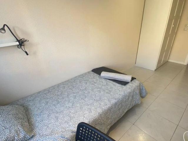 Shared apartment in Madrid