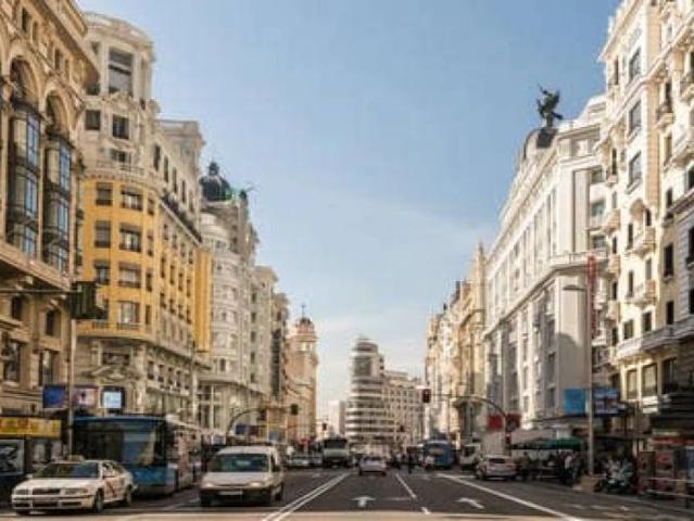 Shared apartment in Madrid