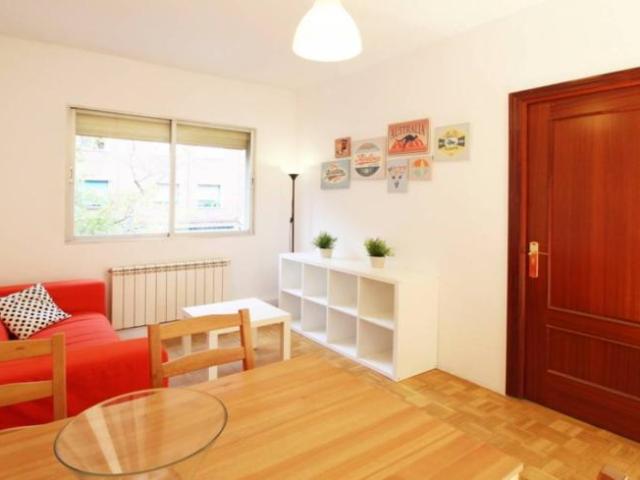 Shared Living/Roommate 3 Dormitorio Madrid Madrid ES101409873