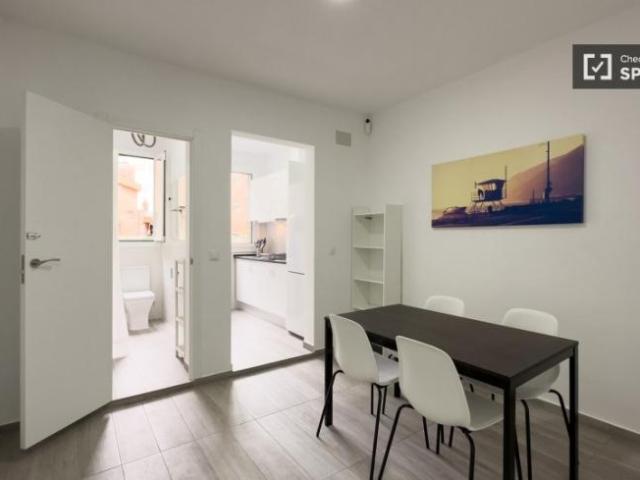 Shared Living/Roommate 3 Dormitorio Barcelona Barcelona ES101993008