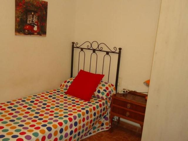 Shared Living/Roommate 3 Dormitorio Cordoba Cordoba ELS101823159