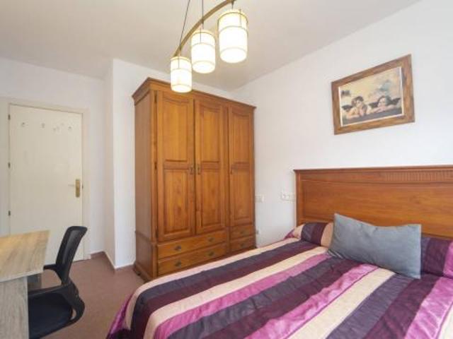 Shared Living/Roommate 3 Dormitorio Granada Granada ELS83661364