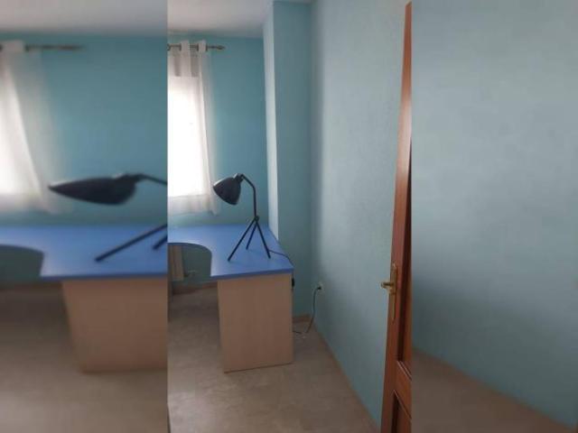 Shared Living/Roommate 3 Dormitorio Granada Granada ELS101731083