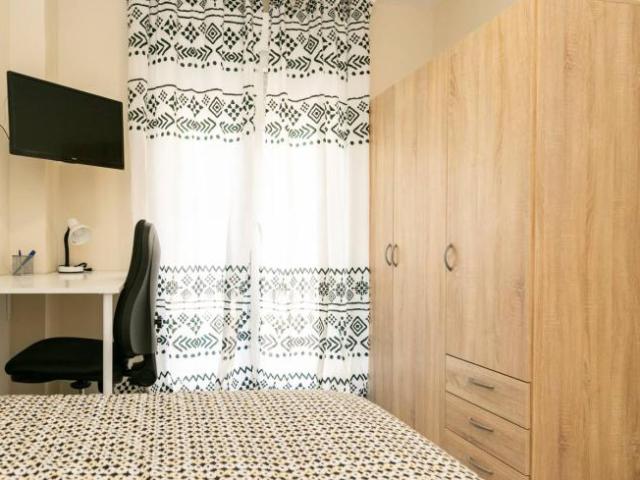 Shared Living/Roommate 3 Dormitorio Granada Granada ES101822407