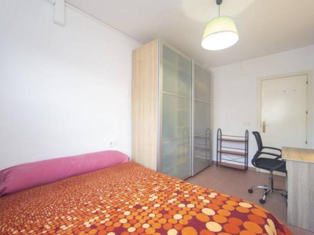 Shared Living/Roommate 3 Dormitorio Granada Granada ES103398719
