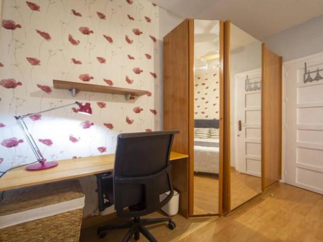 Shared Living/Roommate 3 Dormitorio Granada Granada ES103398725