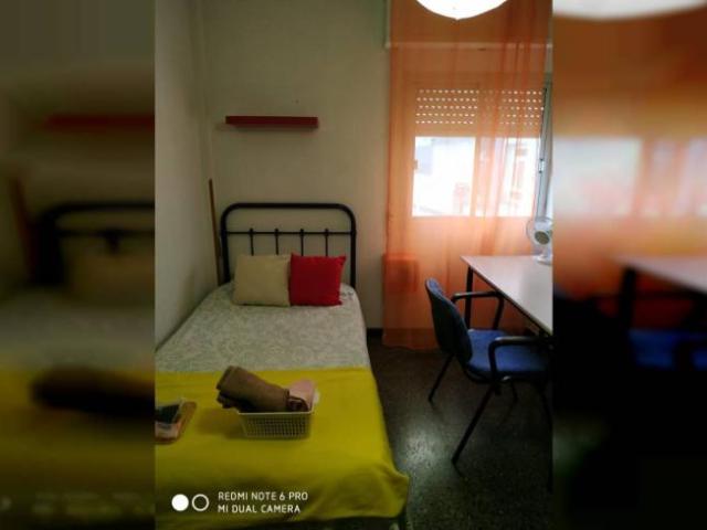 Shared Living/Roommate 3 Dormitorio Jaen Jaen ES101671014