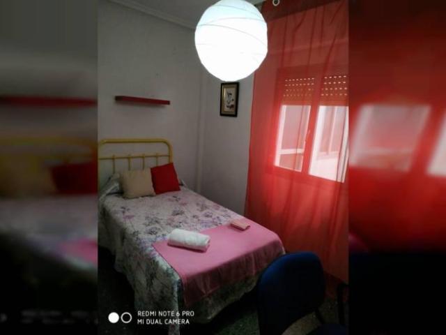 Shared Living/Roommate 3 Dormitorio Jaen Jaen ES101771636