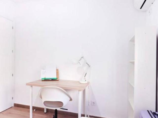 Shared Living/Roommate 3 Dormitorio Seville Seville ELS69200820