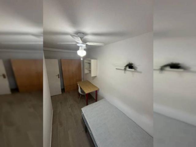 Shared Living/Roommate 3 Dormitorio Seville Seville ELS88993238
