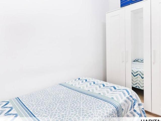 Shared Living/Roommate 3 Dormitorio Seville Seville ELS96466636