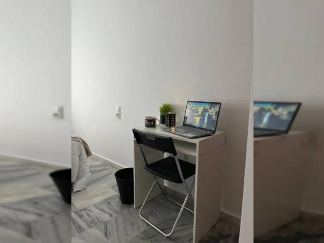 Shared Living/Roommate 3 Dormitorio Seville Seville ELS103032205