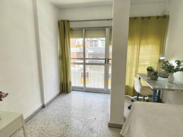 Shared Living/Roommate 3 Dormitorio Seville Seville ES101819208