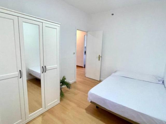Shared Living/Roommate 3 Dormitorio Seville Seville ES101823953